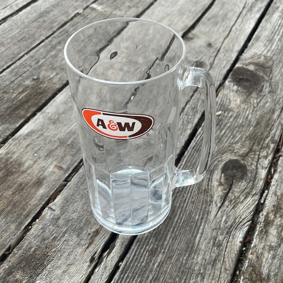 Vintage A&W Root Beer Mug Clear Plastic w/ light wear - Picture 2 of 7